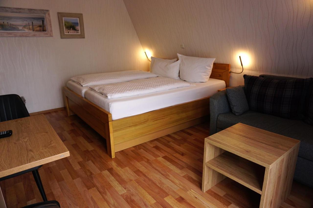 Hotel Pension Julia Norddeich  Esterno foto