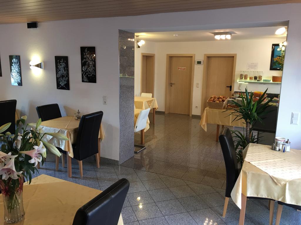 Hotel Pension Julia Norddeich  Esterno foto